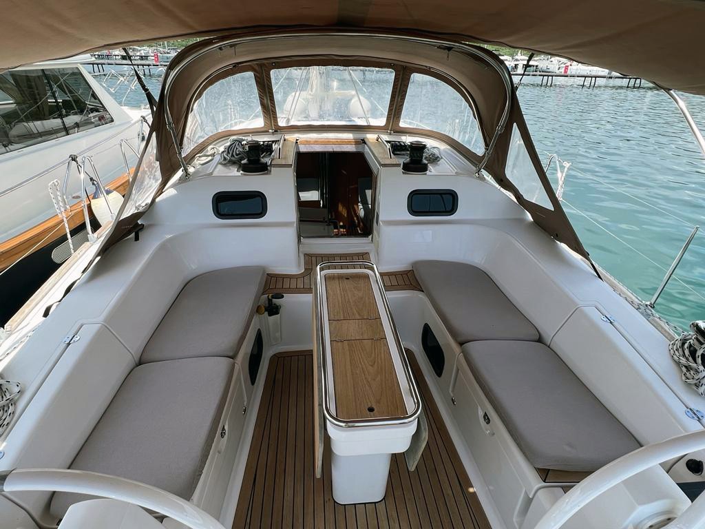 Elan Impression 45, Kaminari | Yacht Charter Croatia