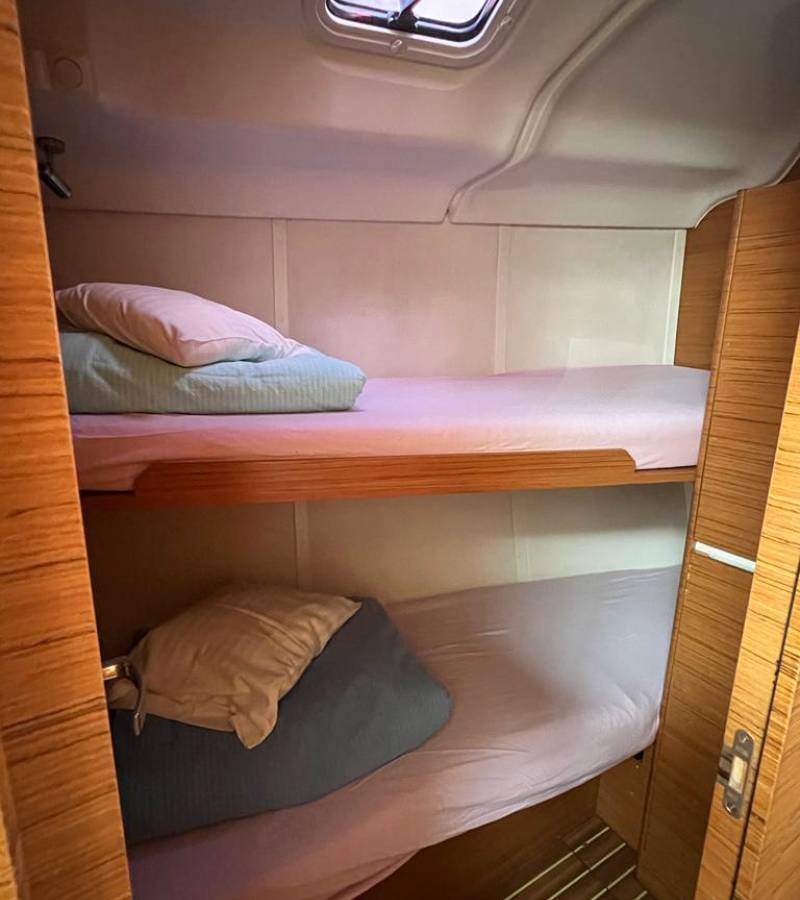 Elan Impression 45, Kaminari | Yacht Charter Croatia