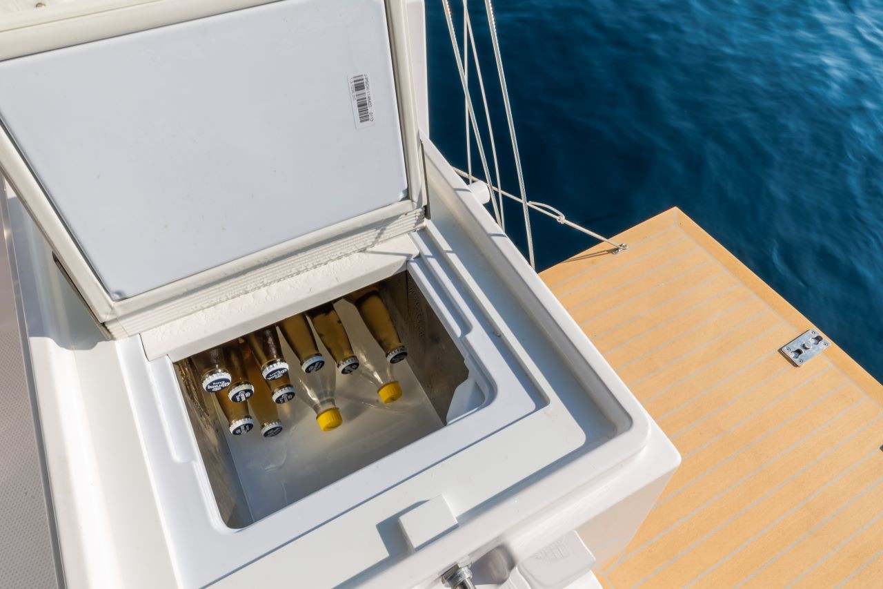 Elan Impression 45, Amaretto | Yacht Charter Croatia
