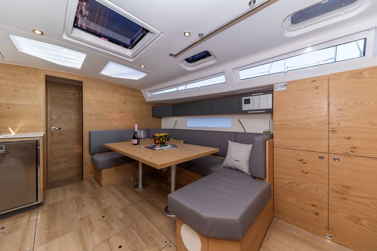 Elan Impression 45, Amaretto | Yacht Charter Croatia