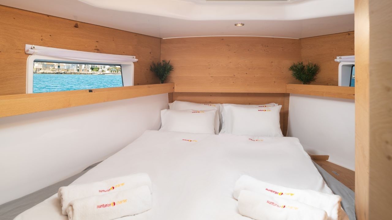 Elan Impression 45, Amaretto | Yacht Charter Croatia