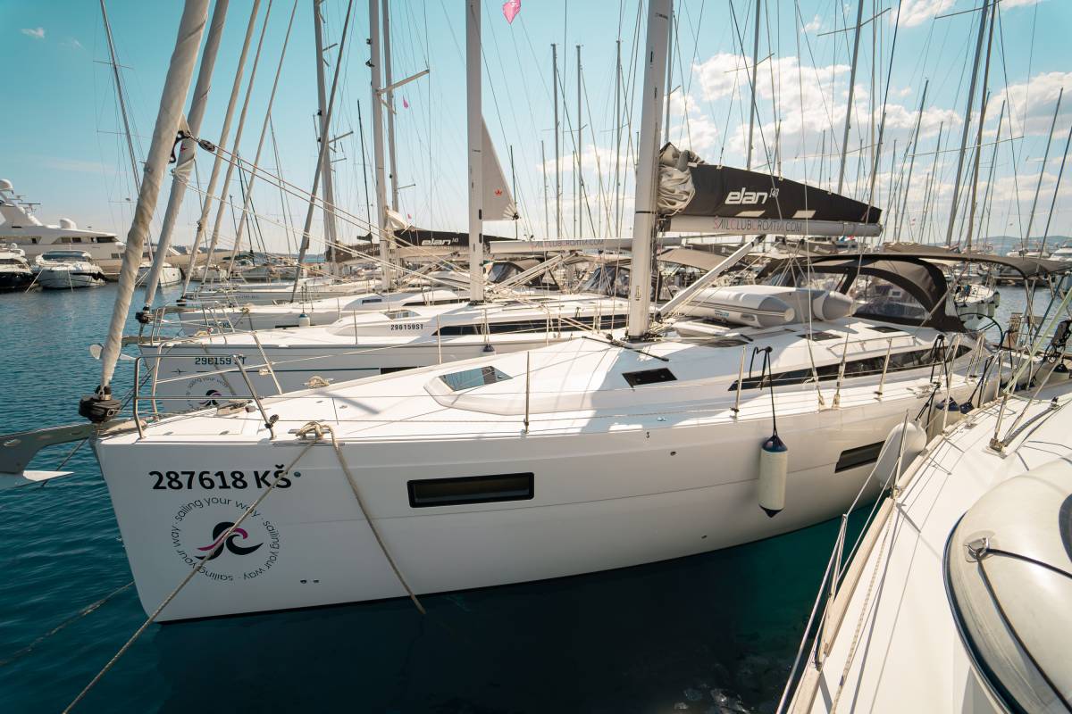 Elan Impression 45, Skipper's Girl | Yachtcharter Kroatien