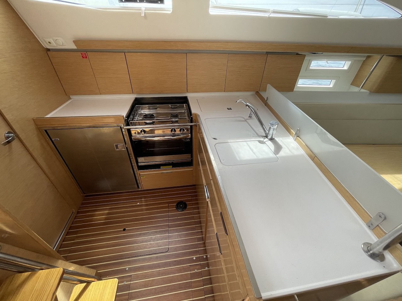 Elan Impression 45, Elysium | Yacht Charter Croatia