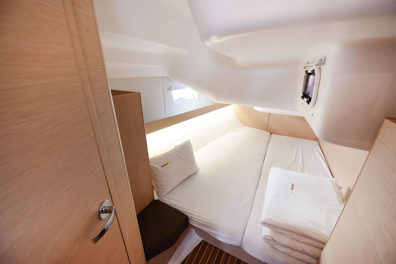 Elan Impression 45, Popaj | Yacht Charter Croatia