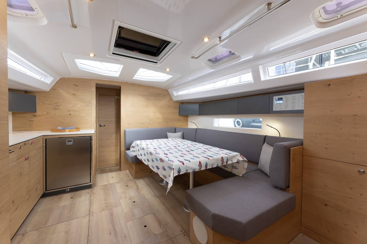 Elan Impression 45, Seabee Alpha | Yacht Charter Croatia