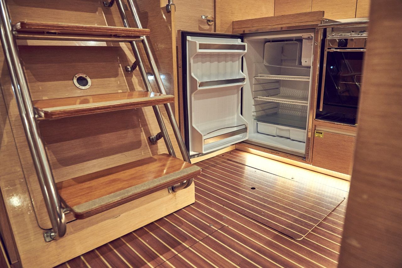 Elan Impression 45, Six Friends | Yacht Charter Croatia