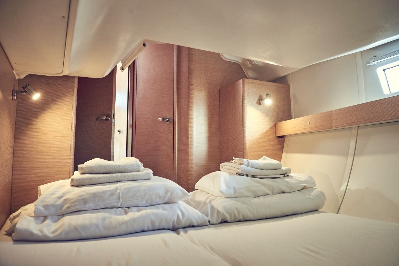 Elan Impression 45, Six Friends | Yacht Charter Croatia