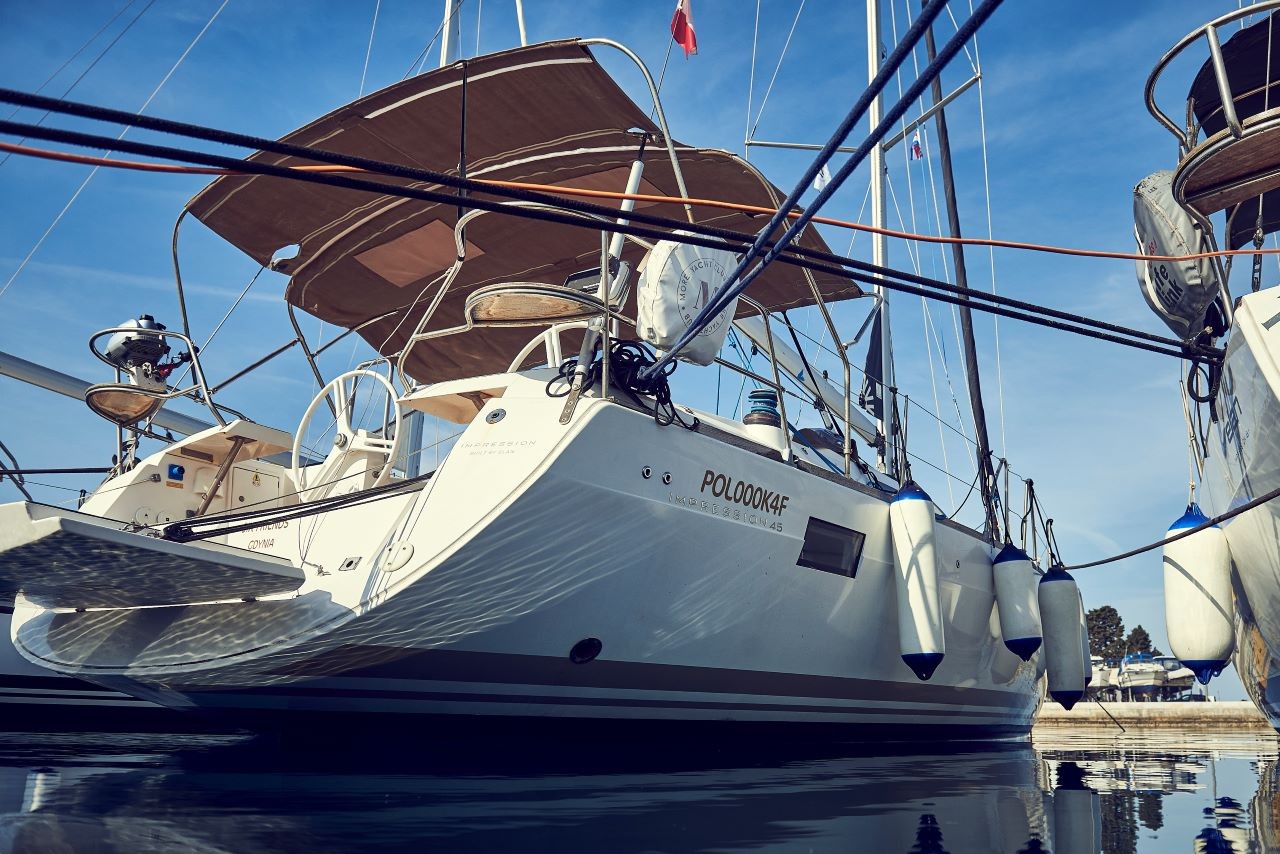 Elan Impression 45, Six Friends | Yacht Charter Croatia