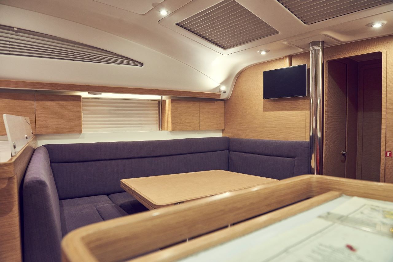 Elan Impression 45, Six Friends | Yacht Charter Croatia