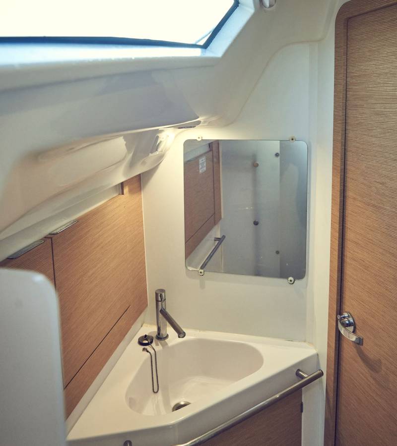 Elan Impression 45, Six Friends | Yacht Charter Croatia