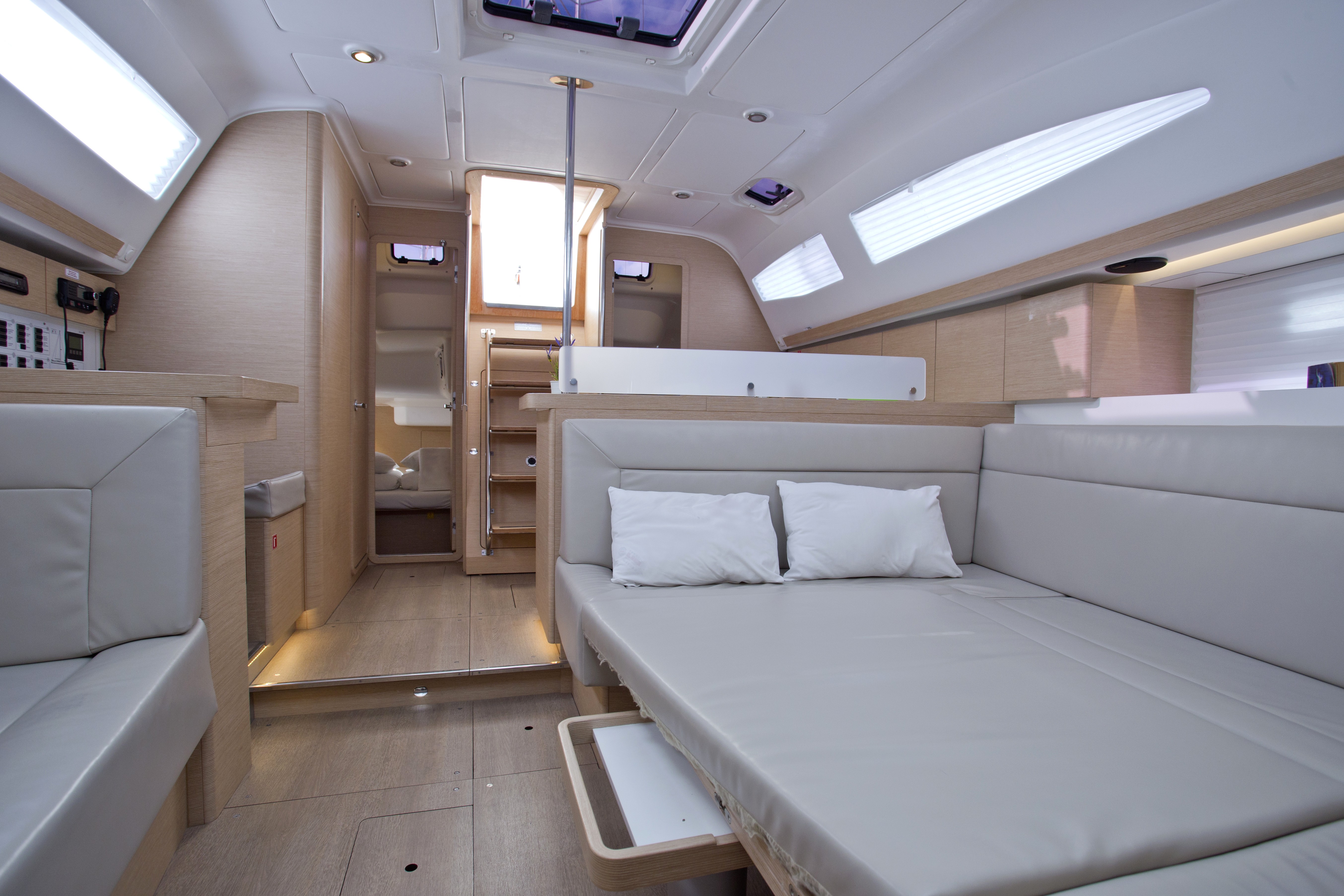 Elan Impression 45, Midnight | Yacht Charter Croatia