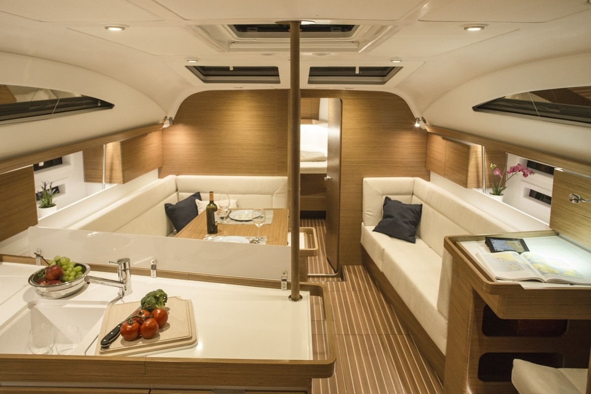 Elan Impression 45, Midnight | Yacht Charter Croatia