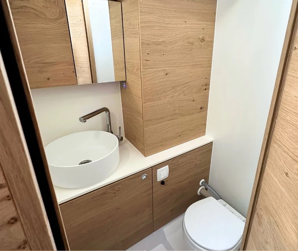Elan Impression 45, eMotion | Yacht Charter Croatia