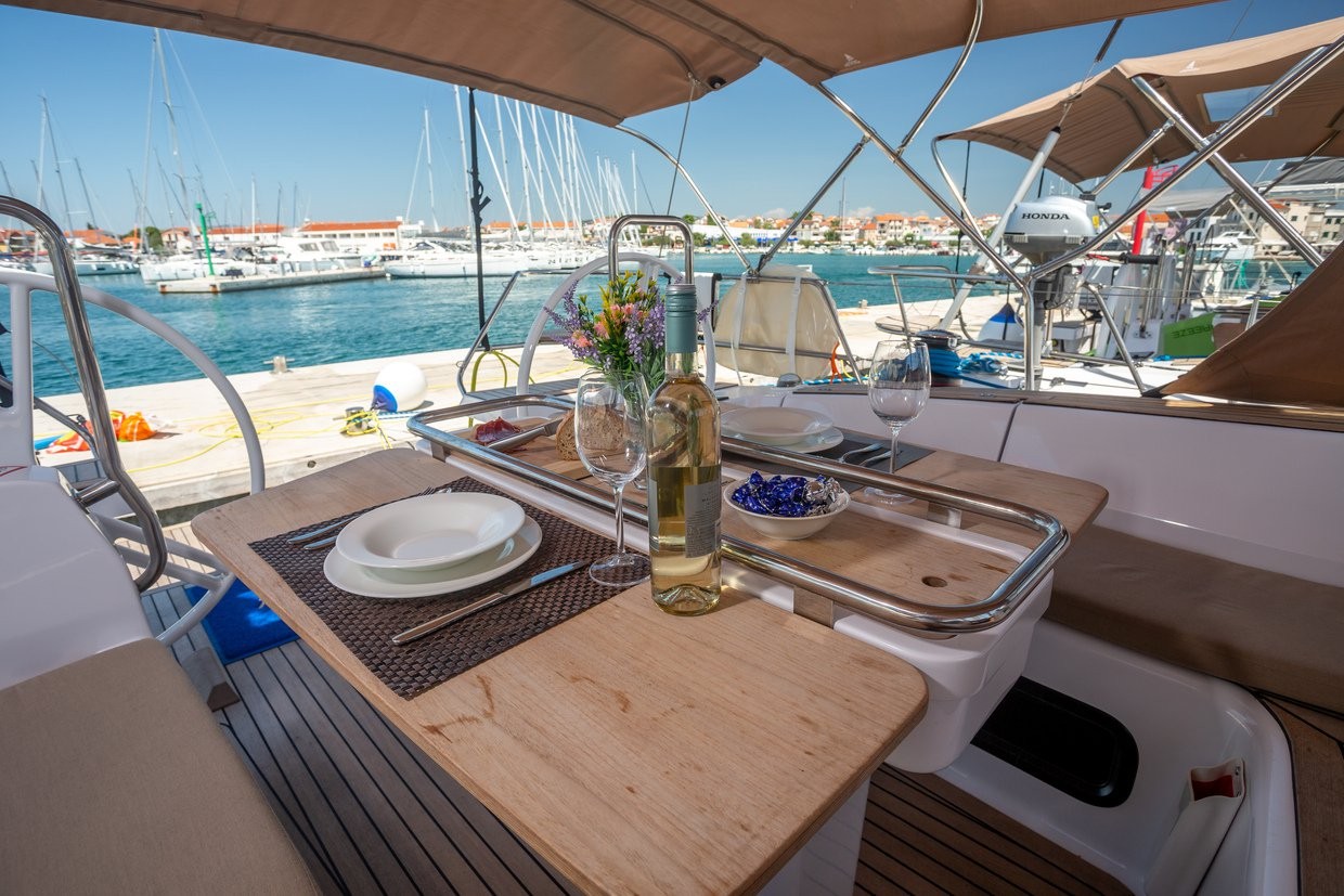 Elan Impression 45, Vera | Yacht Charter Croatia