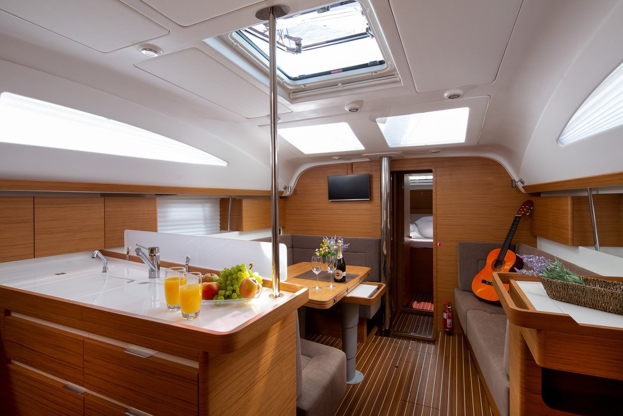 Elan Impression 45, Vera | Yacht Charter Croatia