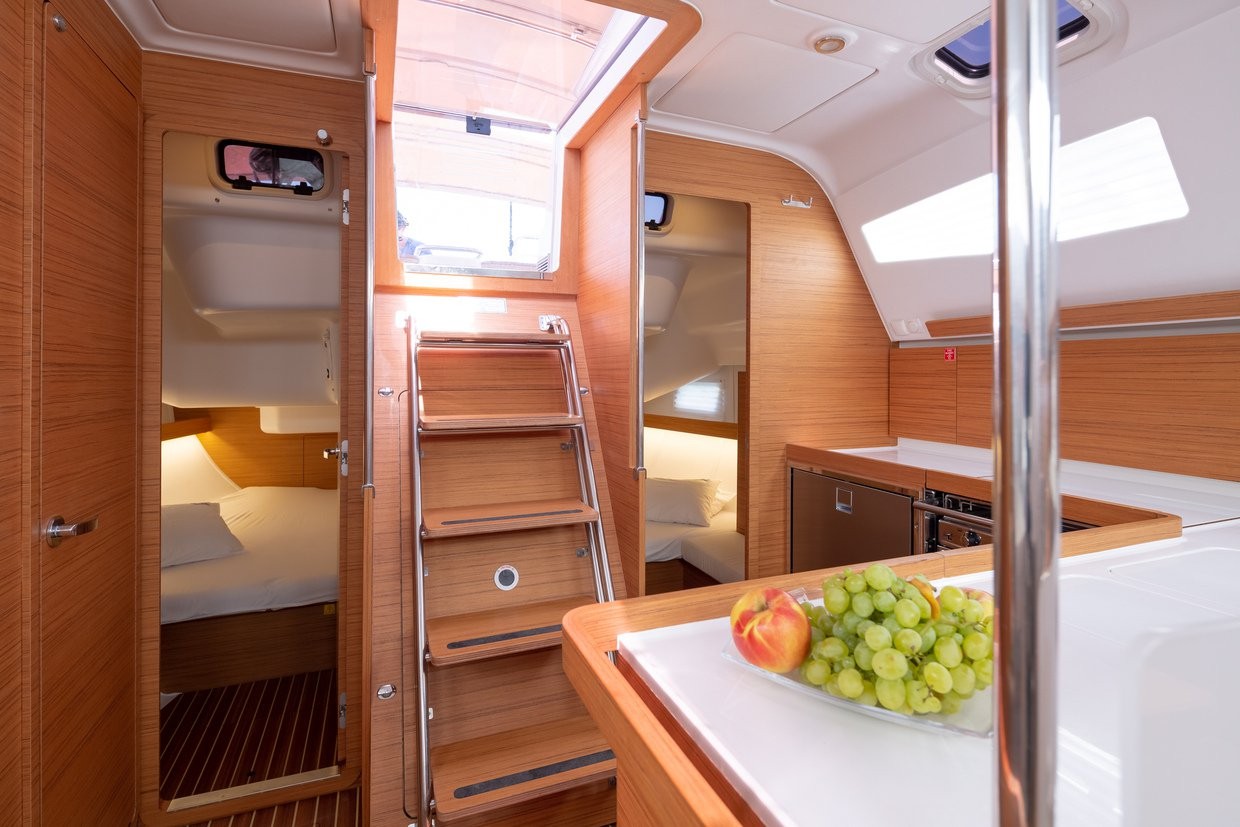 Elan Impression 45, Vera | Yacht Charter Croatia