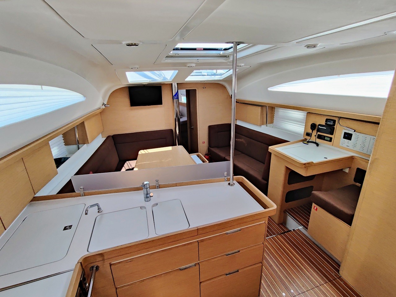 Elan Impression 45, Aciano | Yacht Charter Croatia