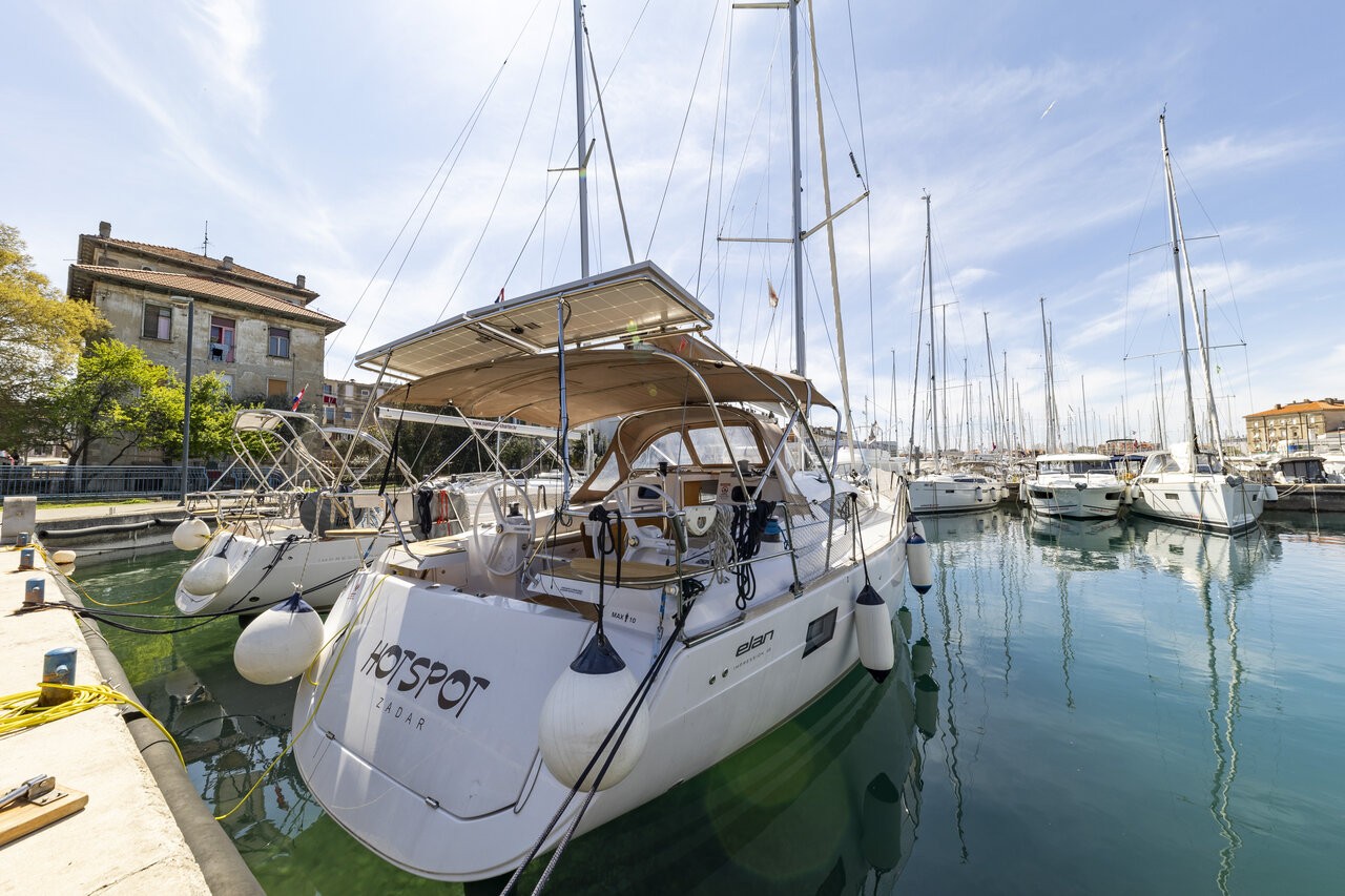 Elan Impression 45, Hotspot | Yacht Charter Croatia