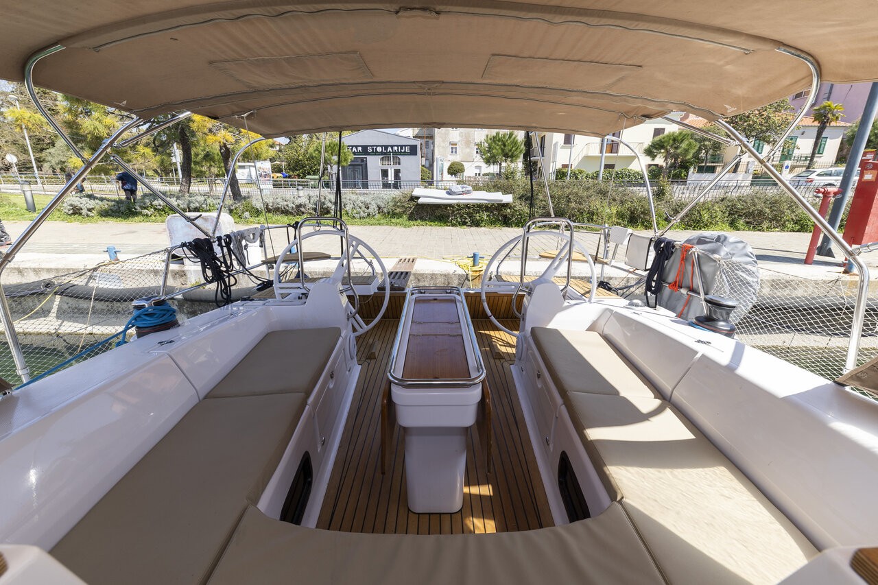 Elan Impression 45, Hotspot | Yacht Charter Croatia