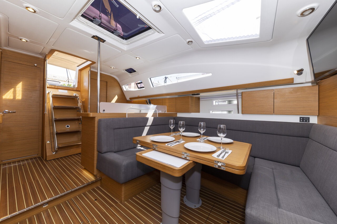 Elan Impression 45, Hotspot | Yacht Charter Croatia