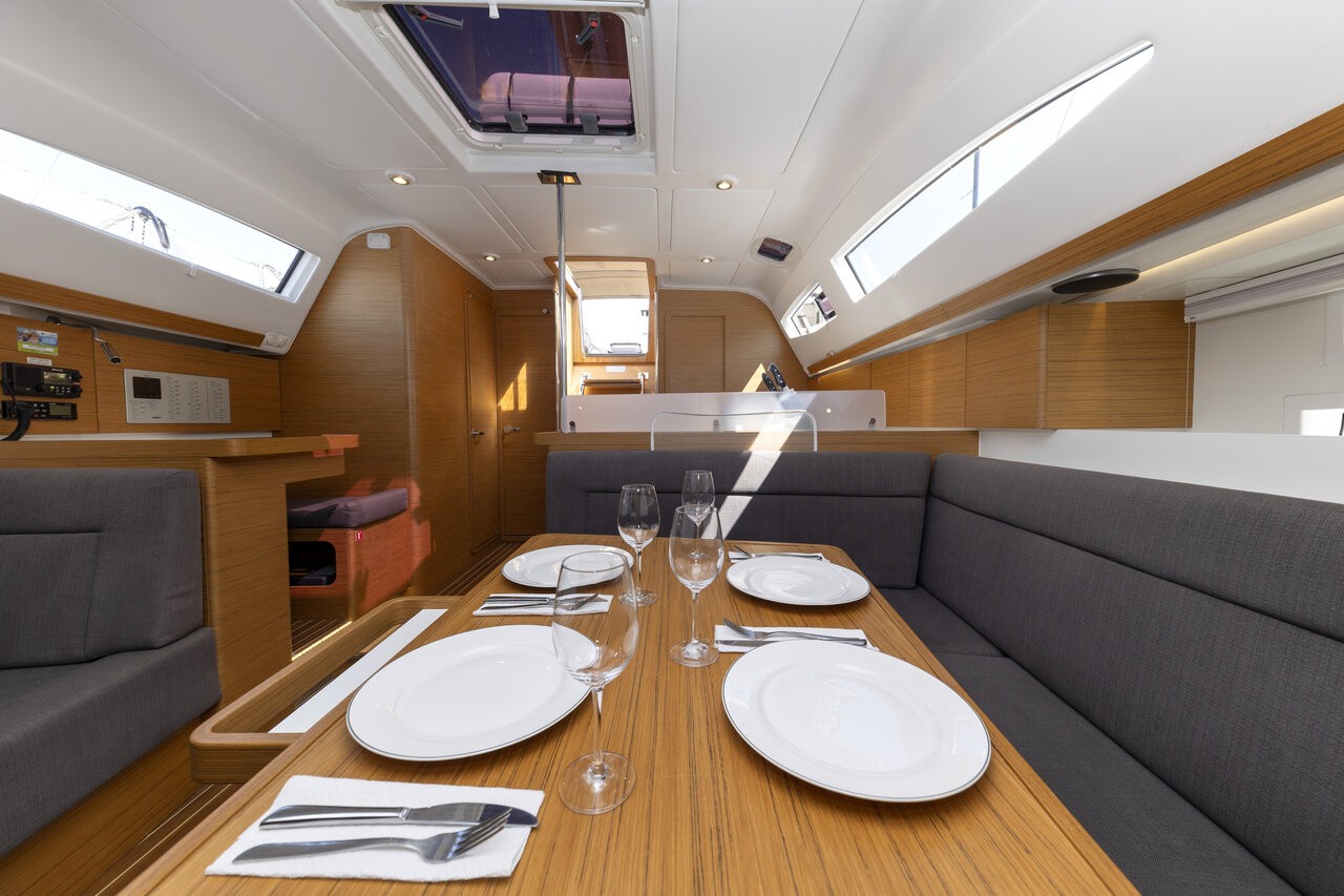 Elan Impression 45, Hotspot | Yacht Charter Croatia