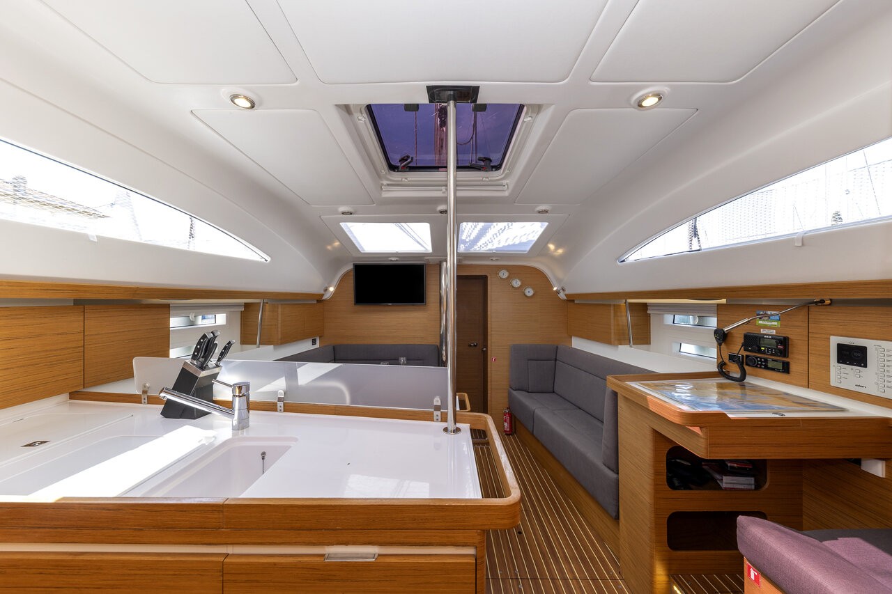 Elan Impression 45, Hotspot | Yacht Charter Croatia