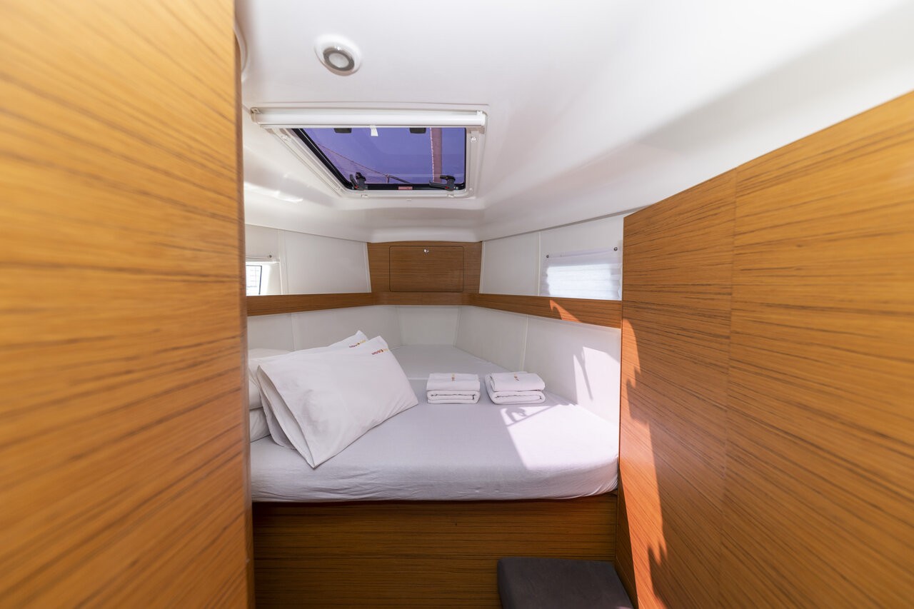 Elan Impression 45, Hotspot | Yacht Charter Croatia