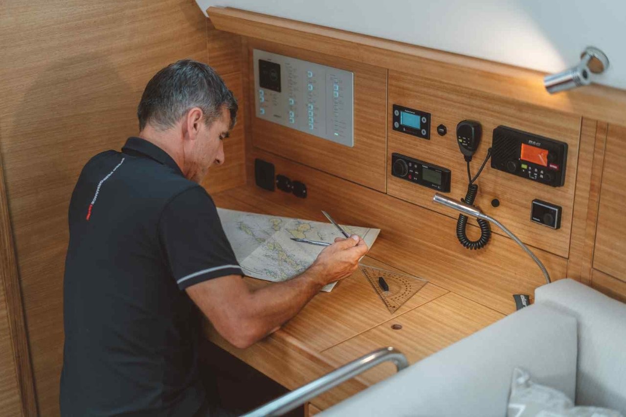 Elan Impression 45.1, Eva | Yacht Charter Croatia
