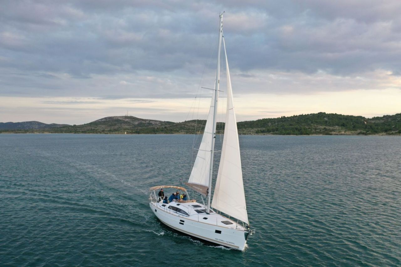 Elan Impression 45.1, Diana | Yacht Charter Croatia