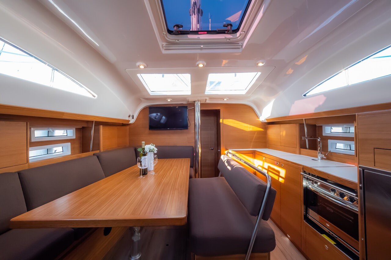 Elan Impression 45.1, Josephine | Yacht Charter Croatia