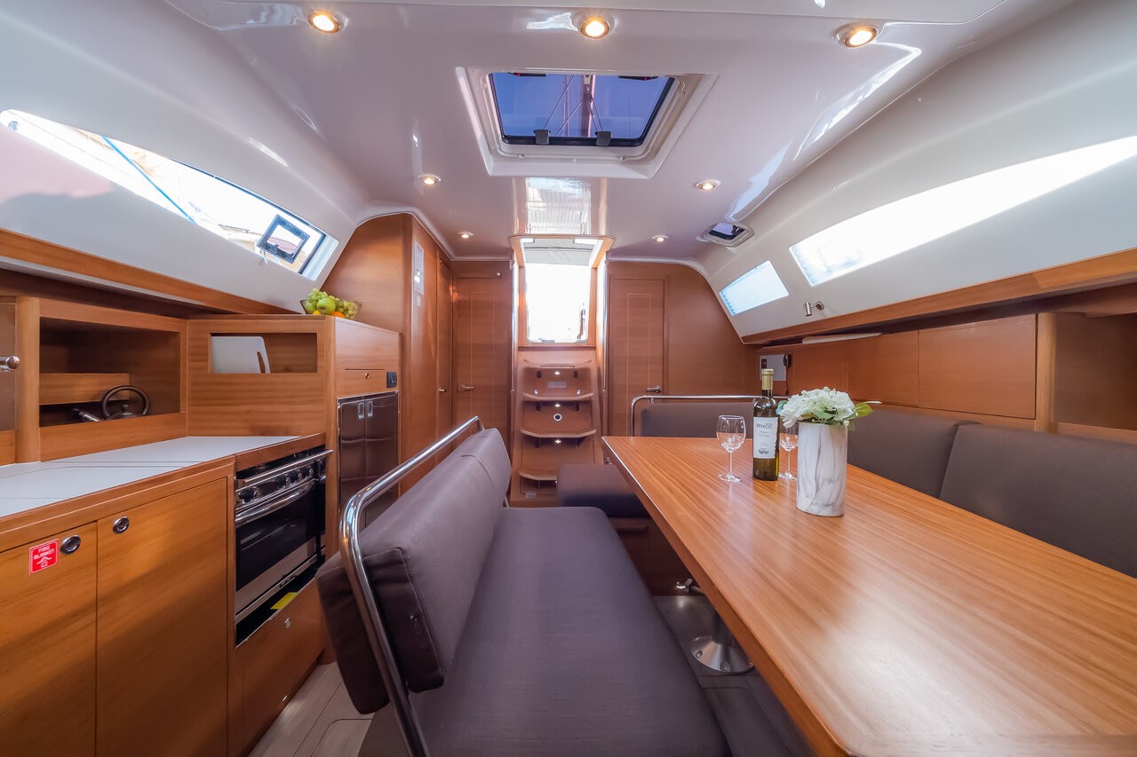 Elan Impression 45.1, Josephine | Yacht Charter Croatia