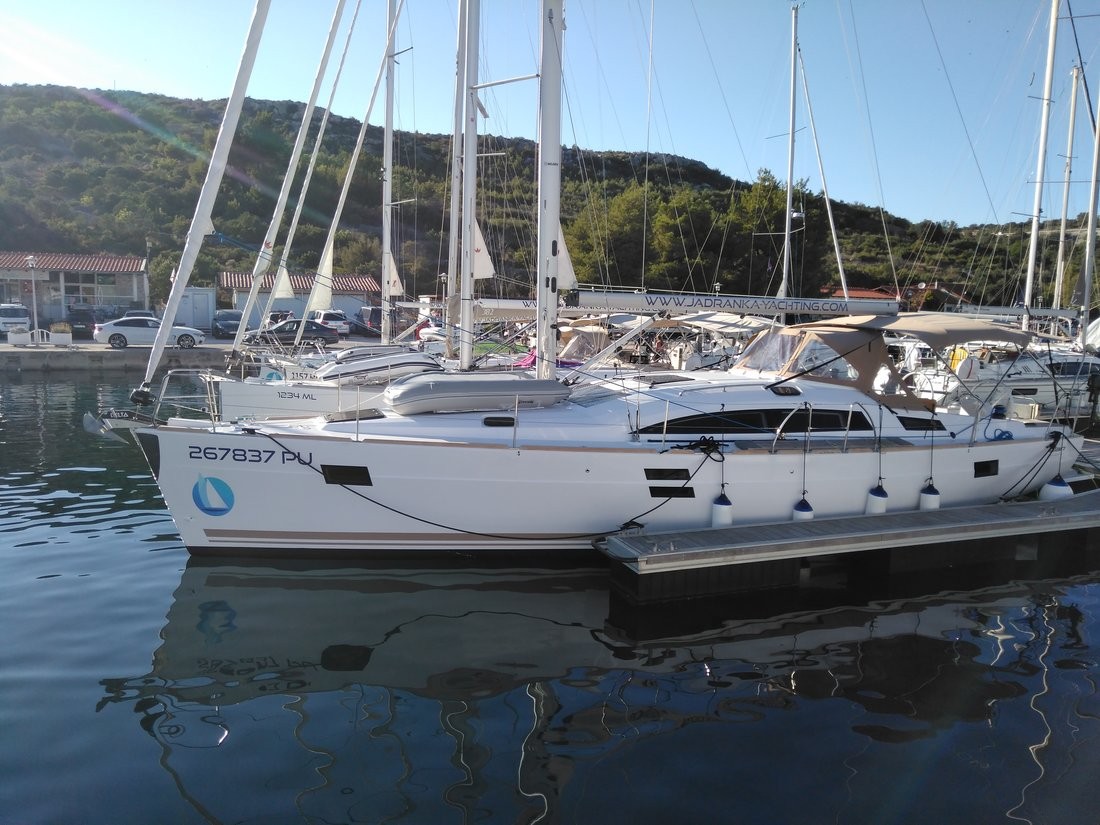 Elan Impression 45.1, Sea Cloud 3 | Yacht Charter Croatia