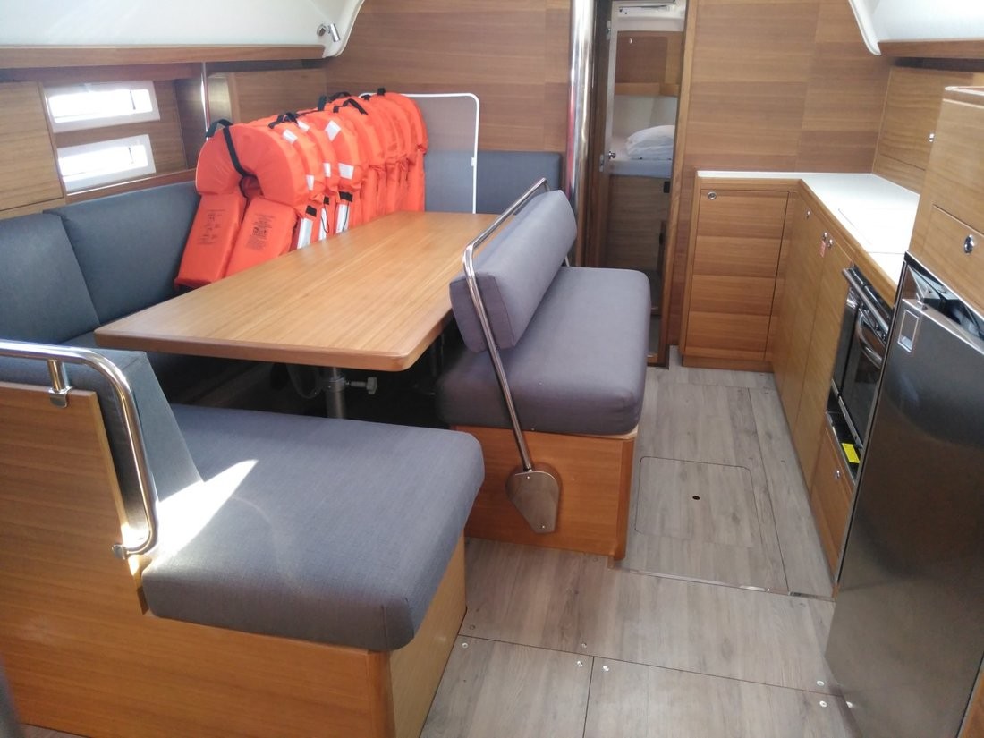 Elan Impression 45.1, Sea Cloud 3 | Yacht Charter Croatia