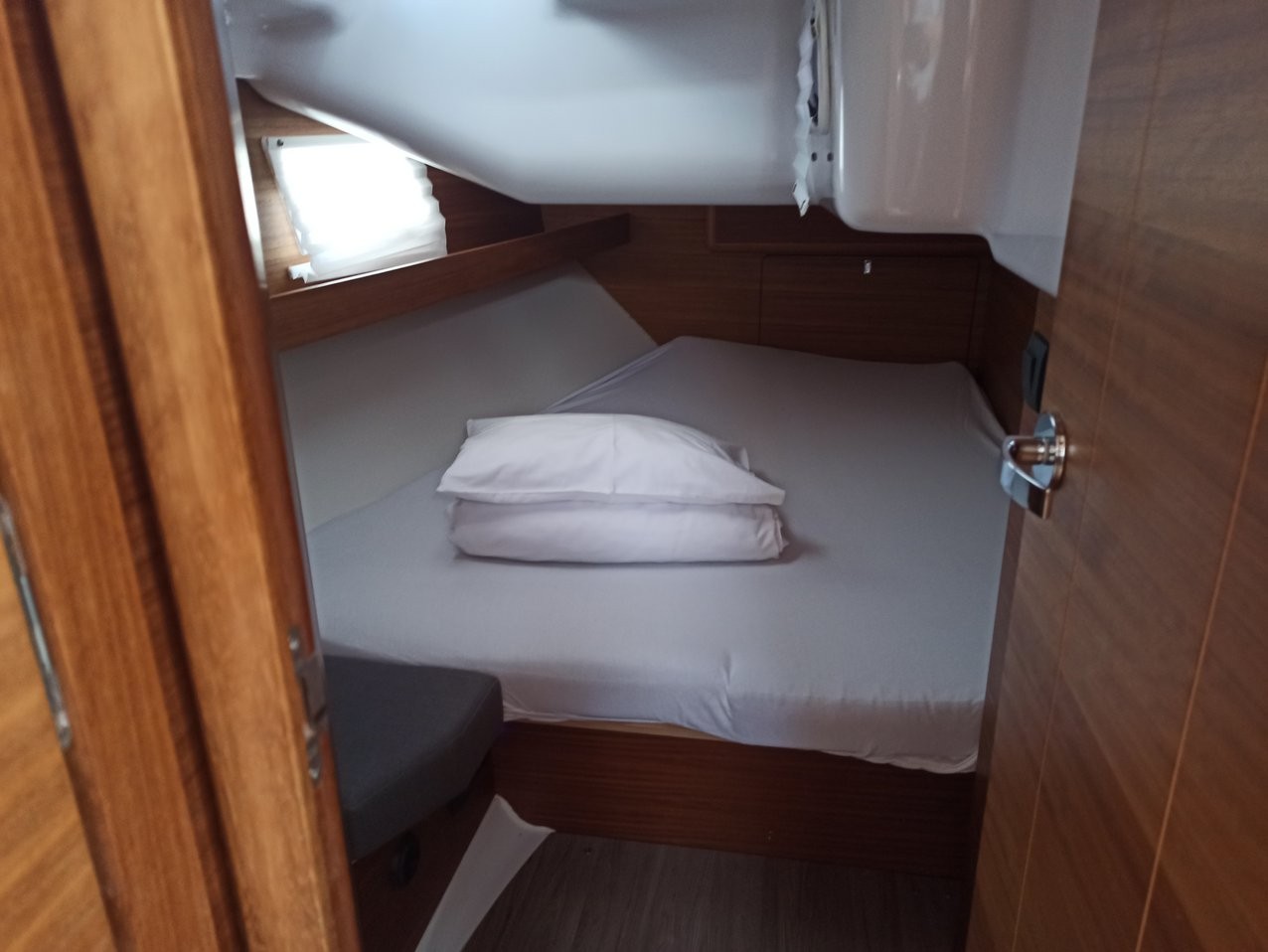 Elan Impression 45.1, AirTime 2 | Yacht Charter Croatia