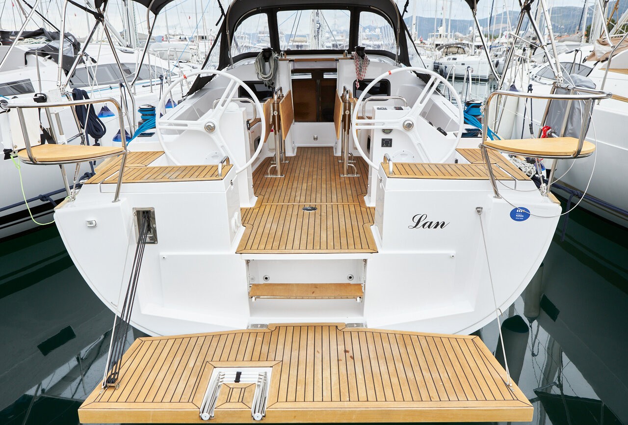 Elan Impression 45.1, Lan | Yacht Charter Croatia