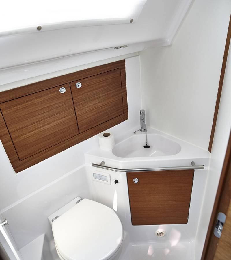 Elan Impression 45.1, Alina | Yacht Charter Croatia