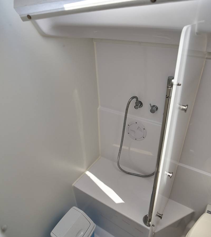 Elan Impression 45.1, Alina | Yacht Charter Croatia