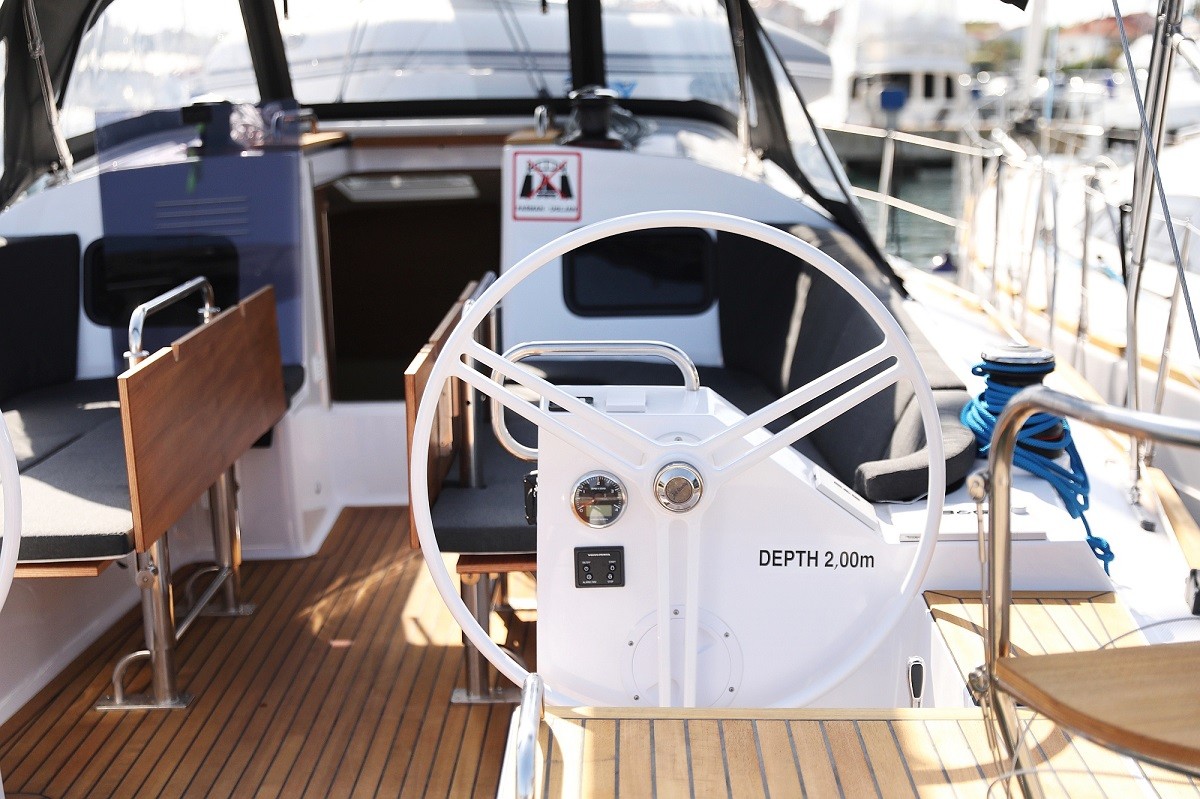 Elan Impression 45.1, Urshy | Yacht Charter Croatia