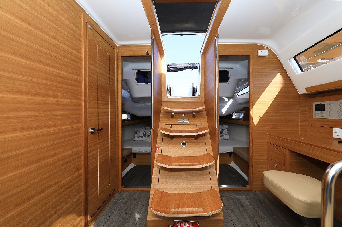 Elan Impression 45.1, Urshy | Yacht Charter Croatia