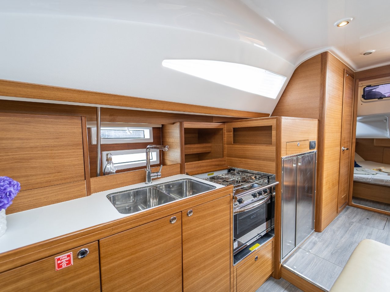 Elan Impression 45.1, Ciao Ragazza | Yacht Charter Croatia