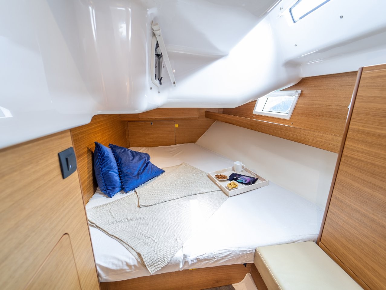 Elan Impression 45.1, Ciao Ragazza | Yacht Charter Croatia