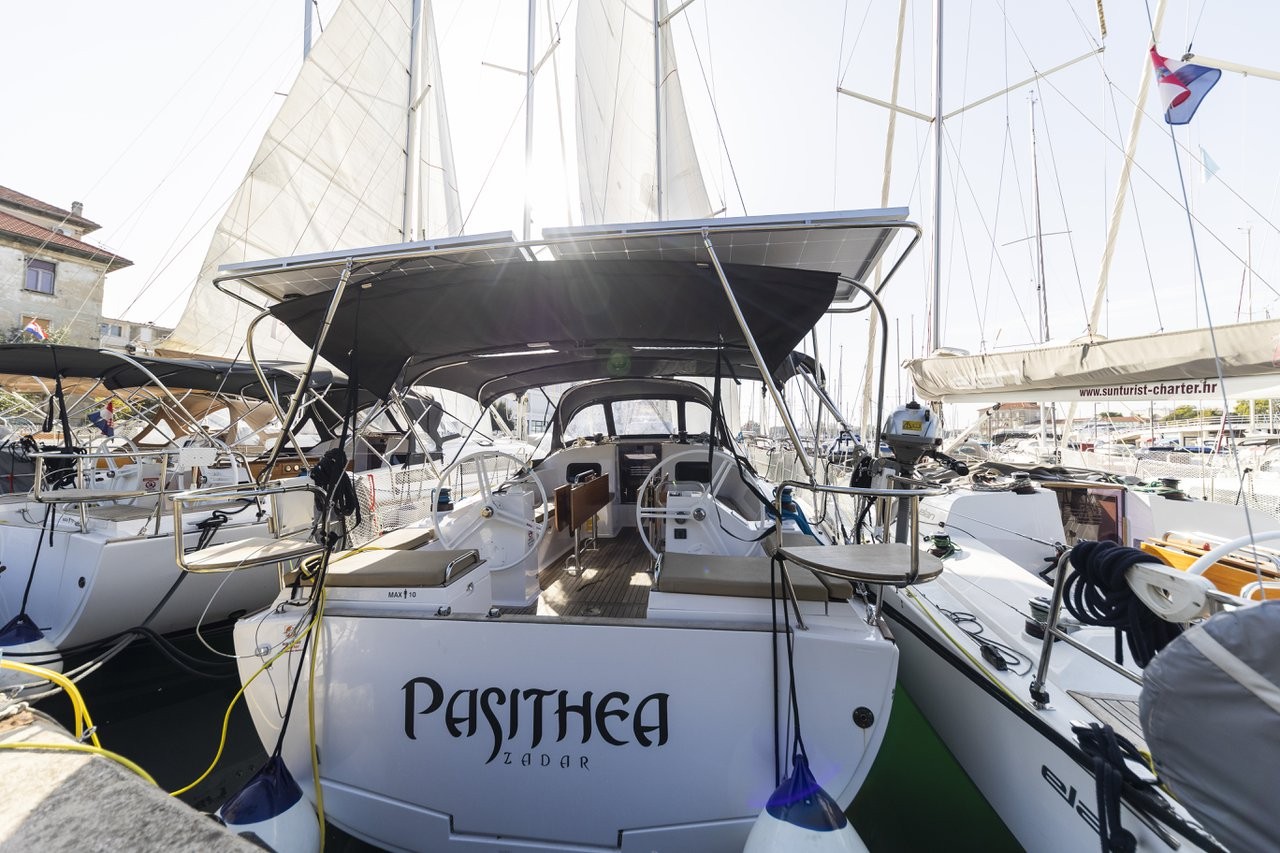 Elan Impression 45.1, Pasithea | Yacht Charter Croatia