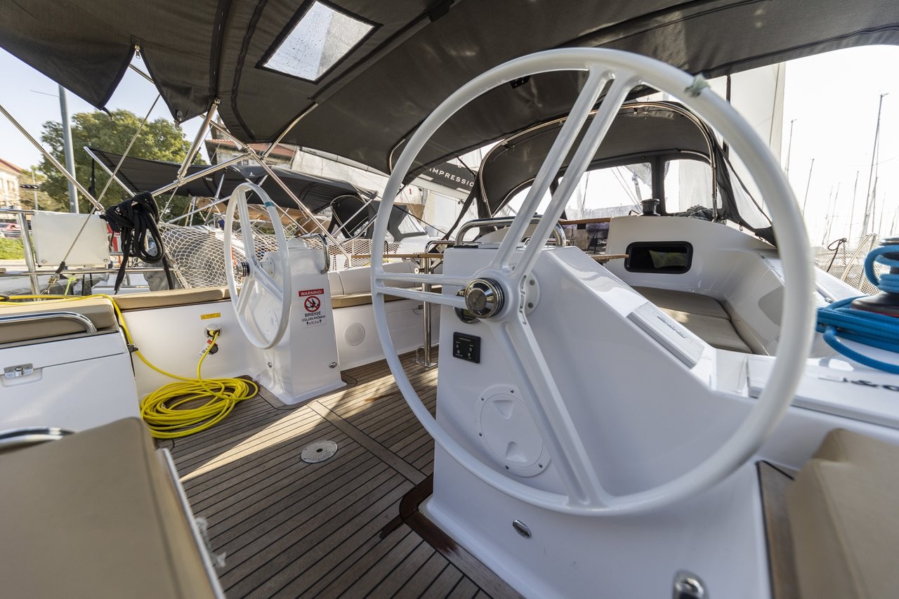 Elan Impression 45.1, Pasithea | Yacht Charter Croatia