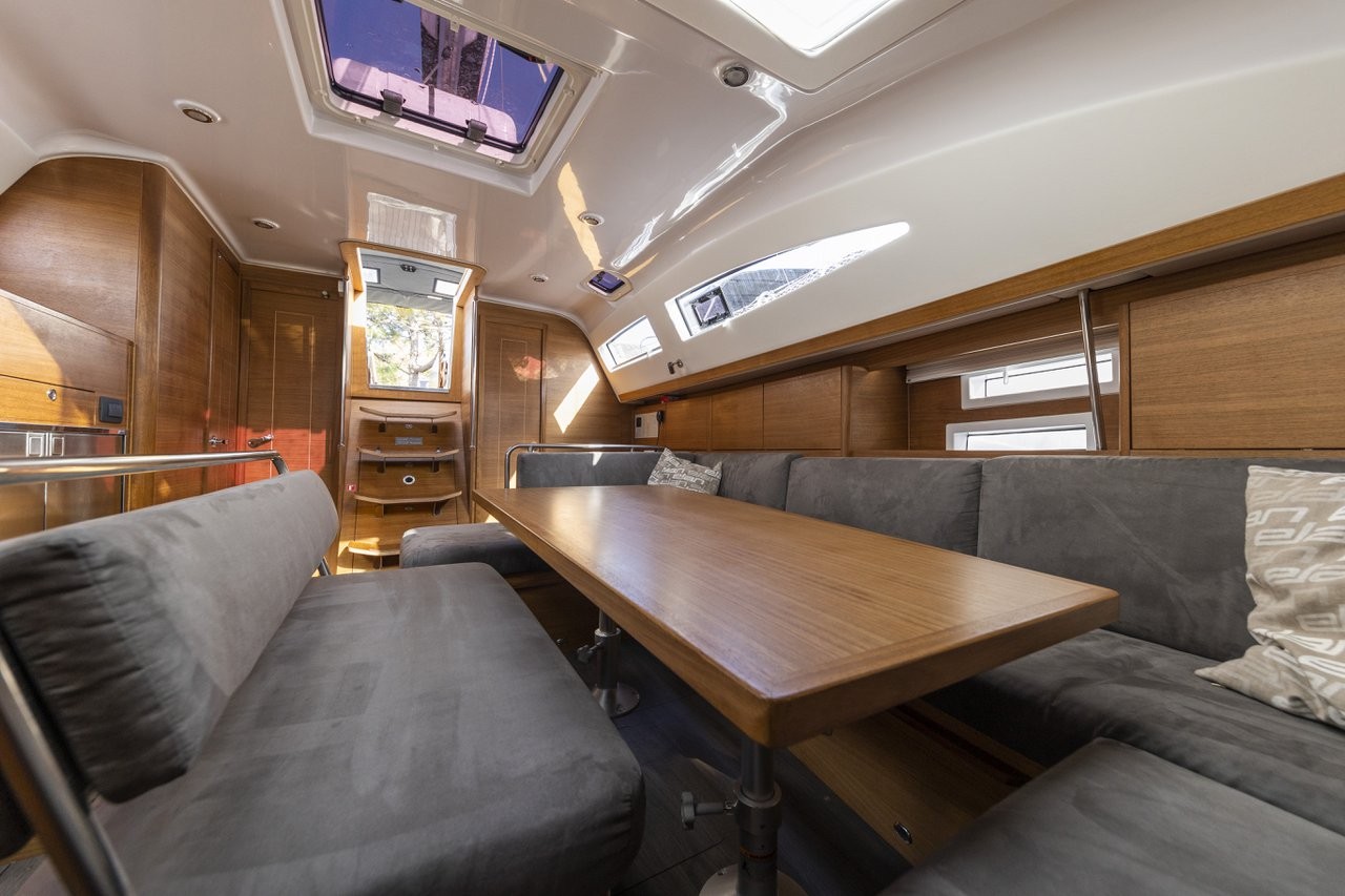 Elan Impression 45.1, Pasithea | Yacht Charter Croatia