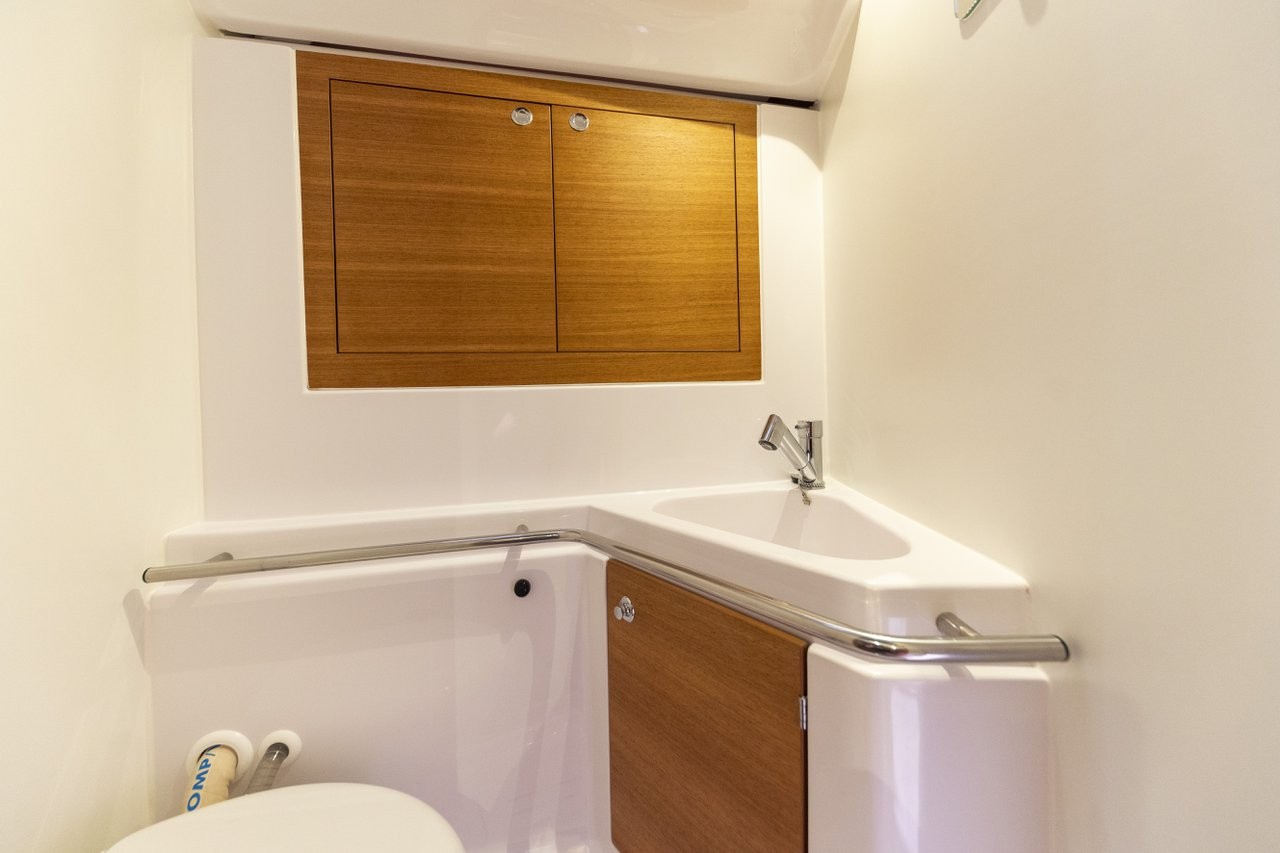 Elan Impression 45.1, Pasithea | Yacht Charter Croatia