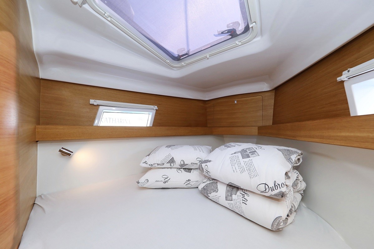 Elan Impression 45.1, Jackpot | Yacht Charter Croatia