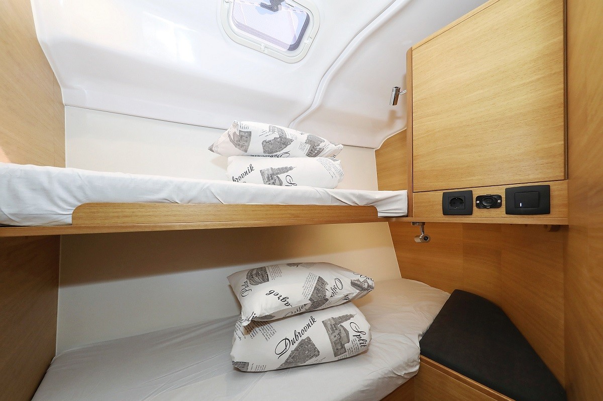 Elan Impression 45.1, Jackpot | Yacht Charter Croatia
