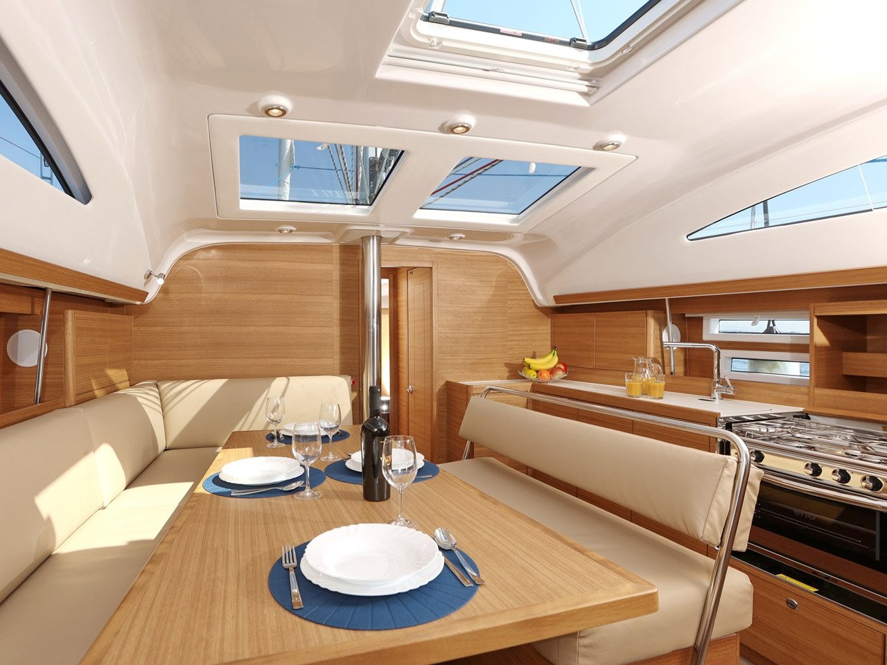 Elan Impression 45.1, Luna | Yacht Charter Croatia