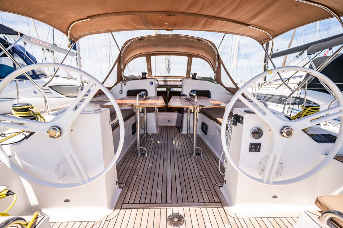 Elan Impression 45.1, Seraphim | Yacht Charter Croatia