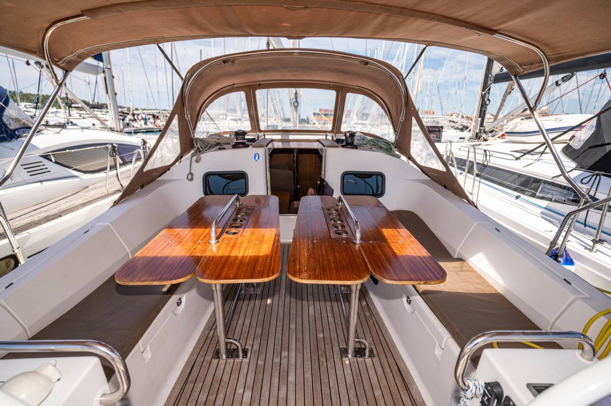 Elan Impression 45.1, Seraphim | Yacht Charter Croatia